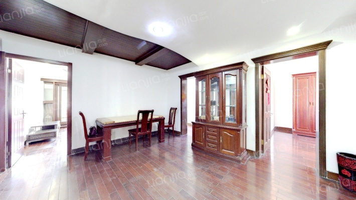 蓝天公寓二手房实景图