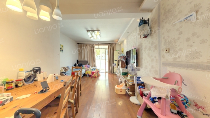 逸居苑二手房实景图