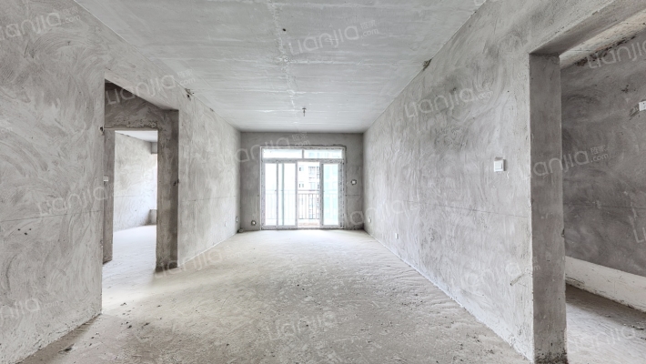 东本依山郡二手房实景图