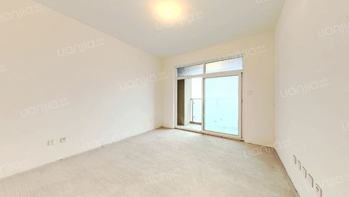 泰美蓝山二手房实景图