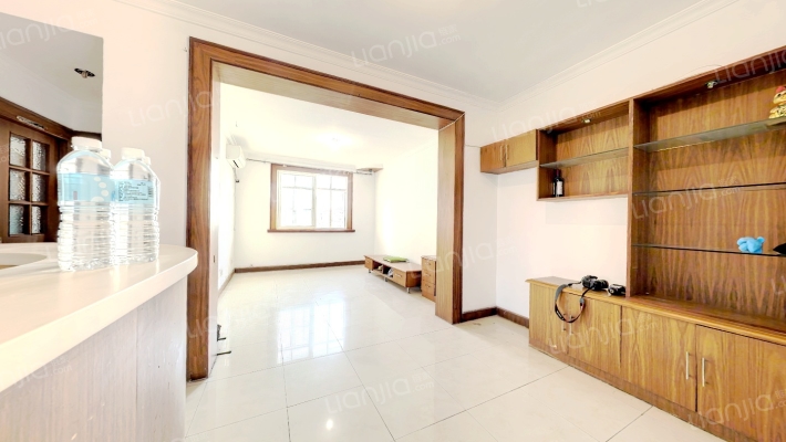 罗山八村二手房实景图