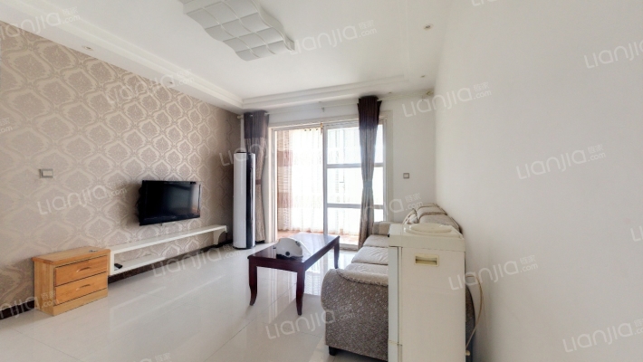 清华大溪地五号院二手房实景图