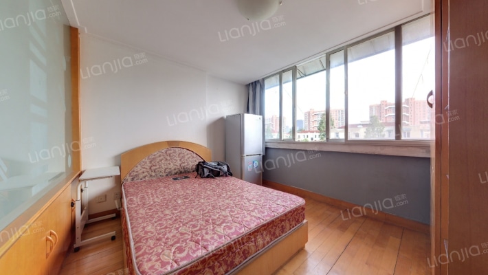 幸福新苑二手房实景图