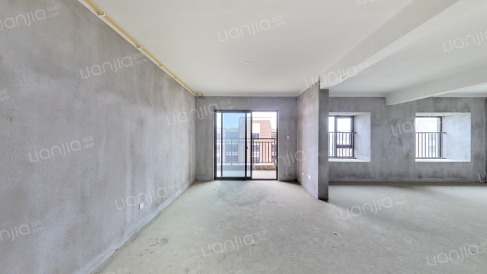 育慧湾花苑二手房实景图