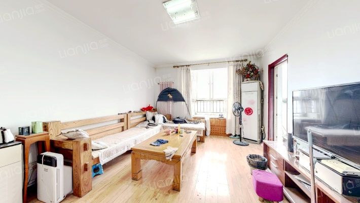 西韩新苑二手房实景图