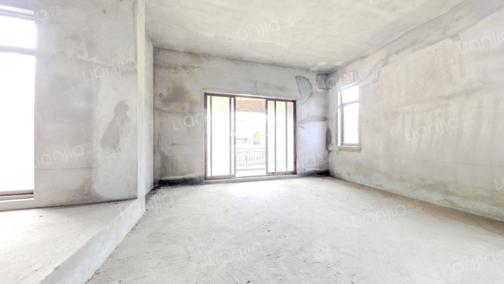 保利十二橡树庄园二手房实景图