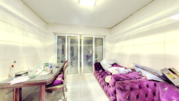 海岸城C区二手房实景图