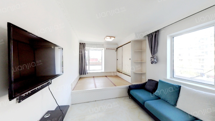 泰莱16区二手房实景图