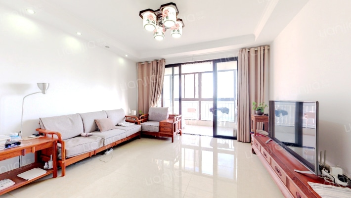 琥珀森林一期二手房实景图