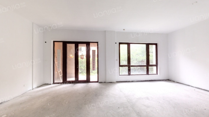 维拉小镇悦山湖南区二手房实景图