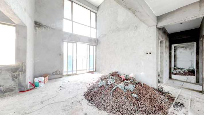 亚迪二村C区二手房实景图