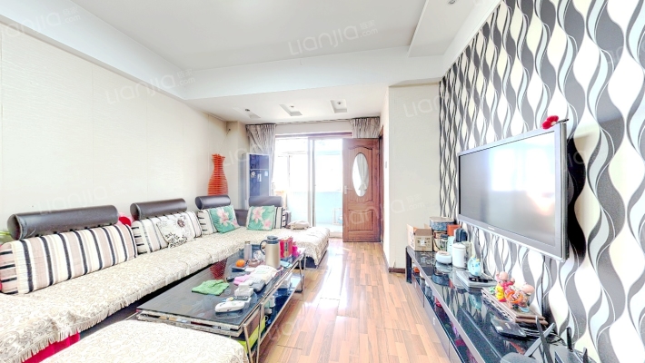 新艺城二手房实景图