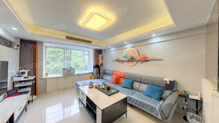 嘉诚花园二手房实景图