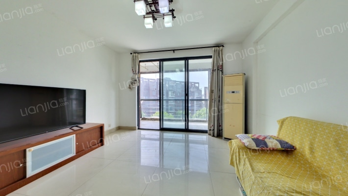 领域花园二手房实景图