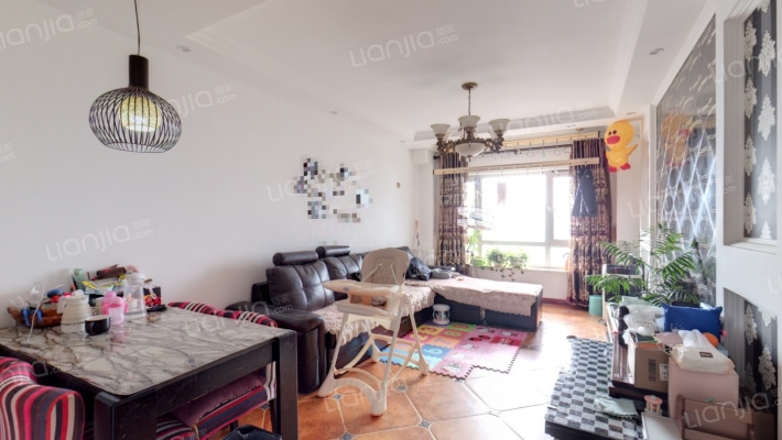 越秀星汇蓝海二手房实景图