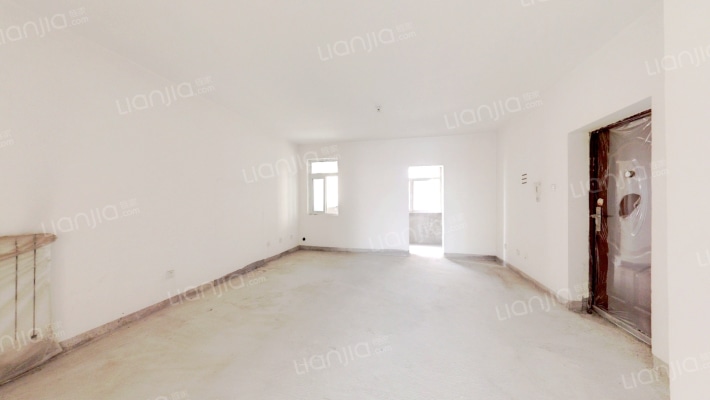 格兰庭苑二手房实景图