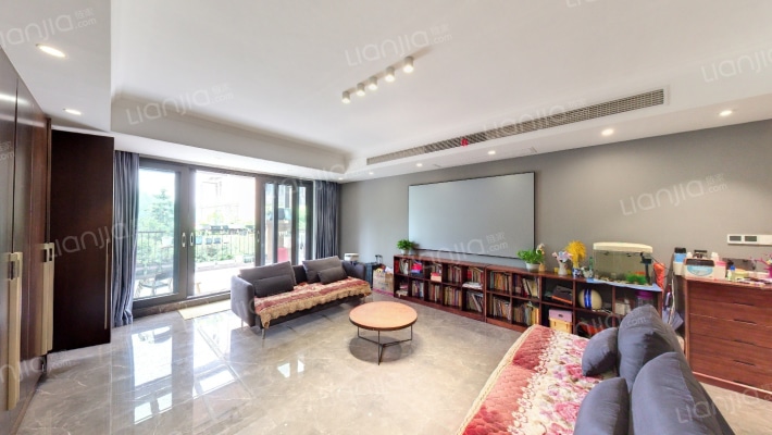 江河中央洋房二手房实景图