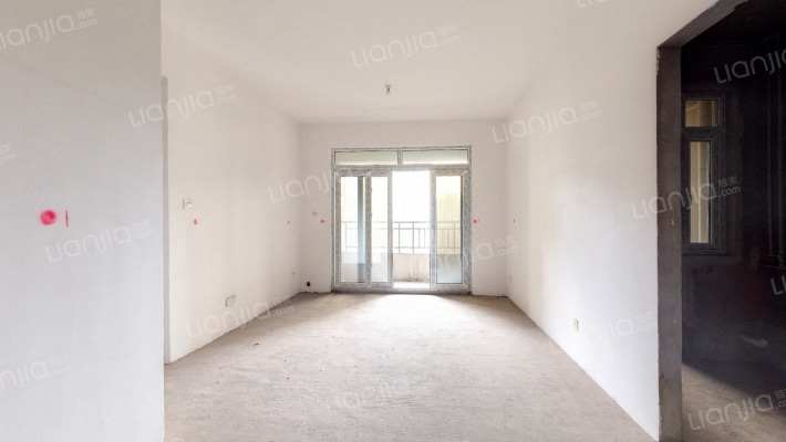 融汇温泉城圣地亚北区二手房实景图