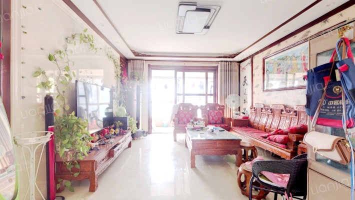 威龙尚品二手房实景图