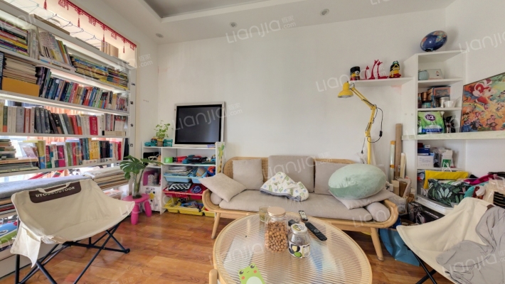 圣特立国际花园二手房实景图