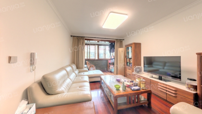 东方城朝霞园二手房实景图