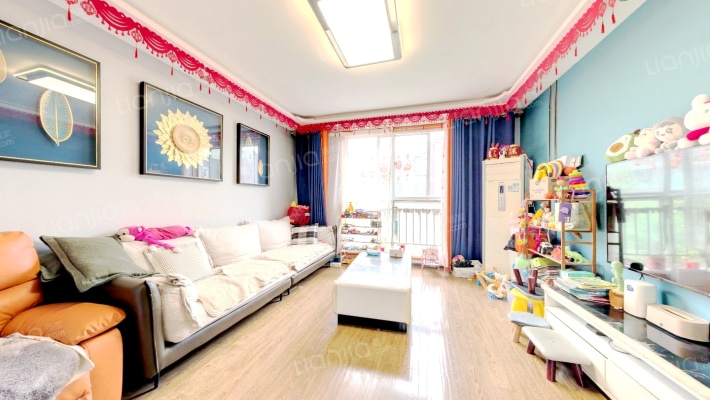 天鹅湖东区二手房实景图