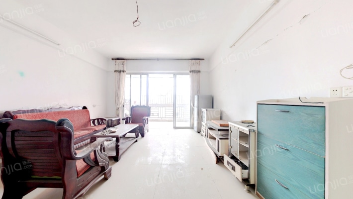 上宝花园二手房实景图