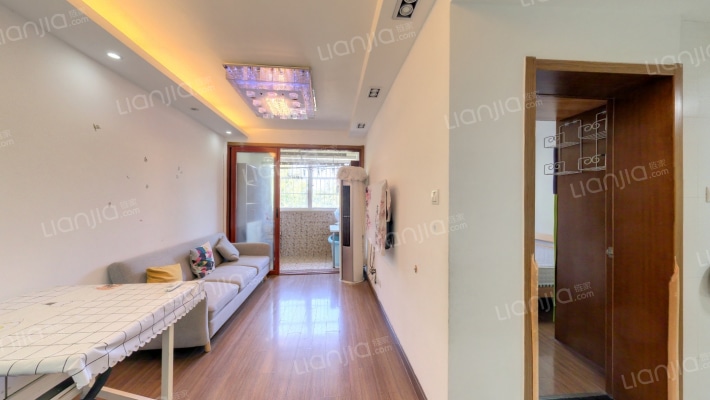 都市山庄二手房实景图