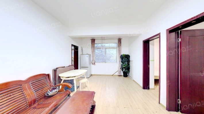 三道街社区二手房实景图