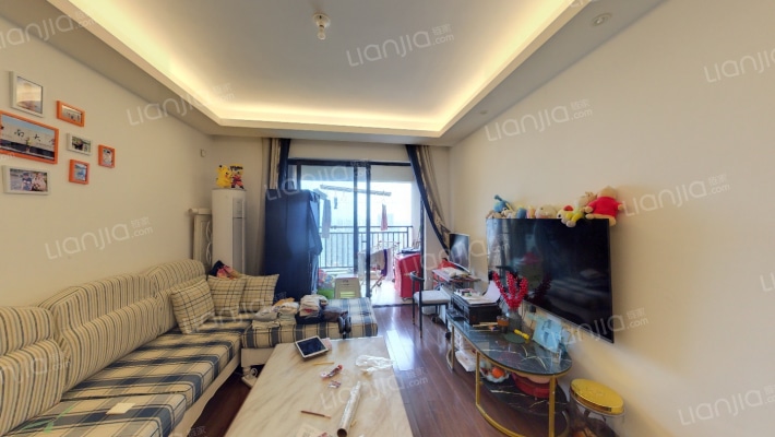 万科里金域国际二手房实景图