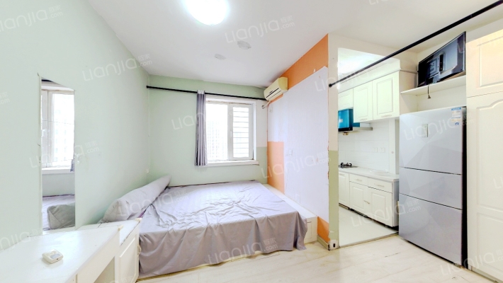 巴塞罗那皇家特区二手房实景图