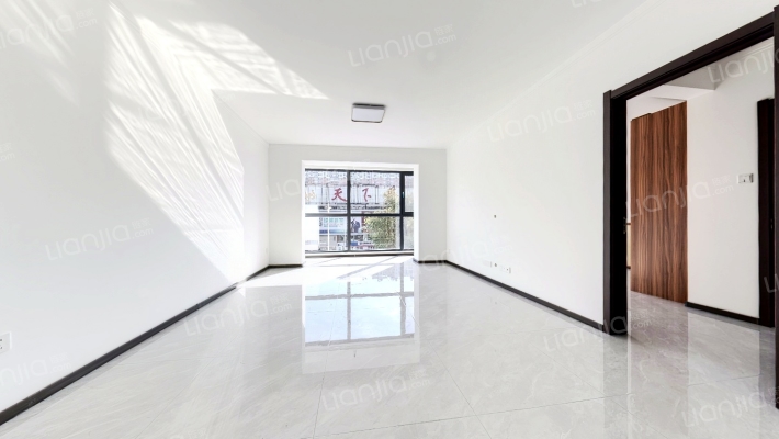 万达广场E组团二手房实景图