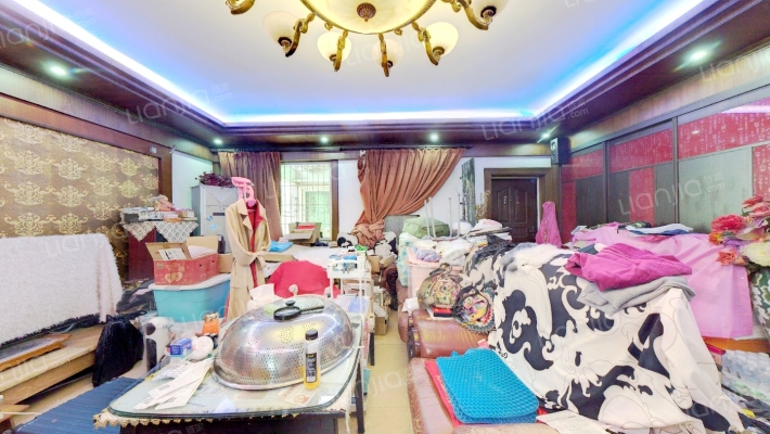 园林小区二手房实景图