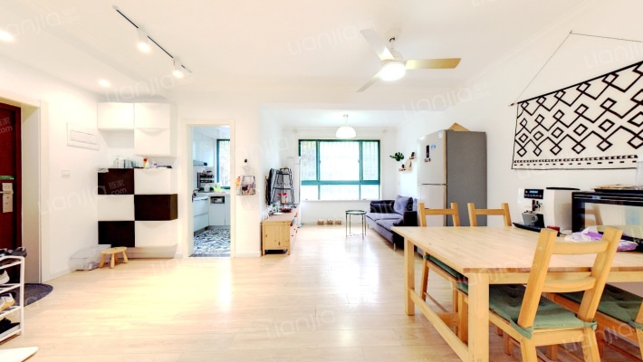 夏驾园华苑二手房实景图