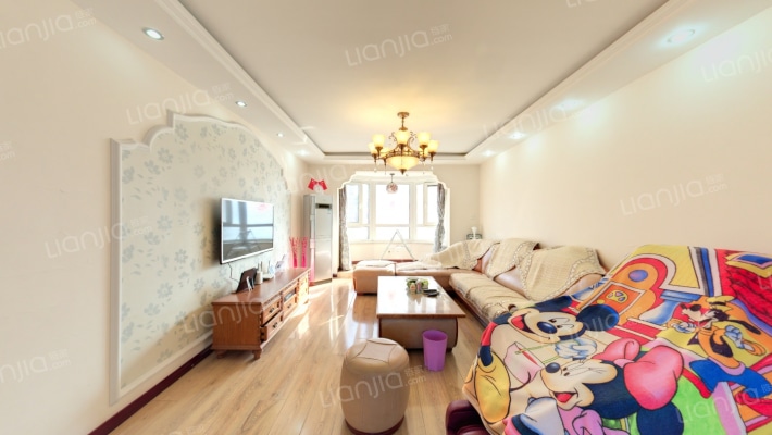 中海城蓝堡二手房实景图