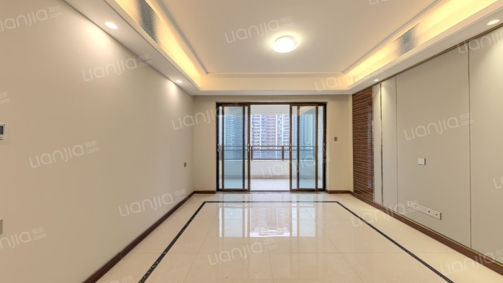 中欣楚天御府二手房实景图