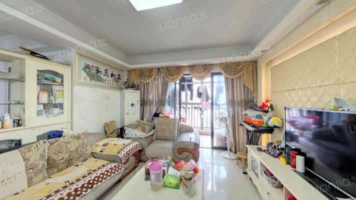 钰龙天下佳园二手房实景图