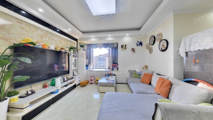 隆鑫印象城邦二手房实景图