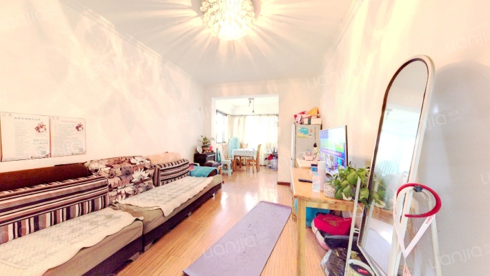 横东城根街4号二手房实景图