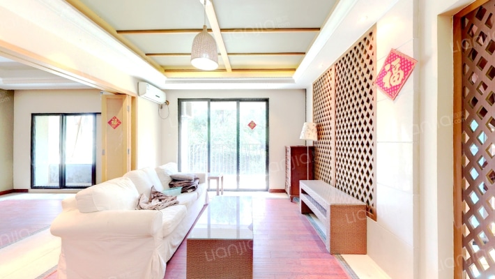 万科棠樾四期二手房实景图