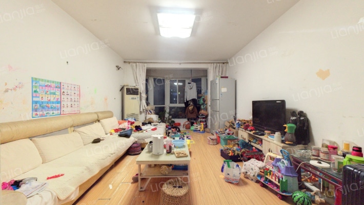 假日蓝湾二手房实景图