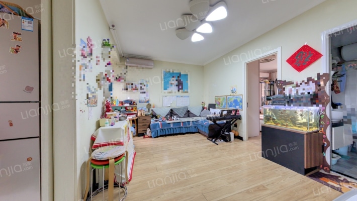 韩建青春誌二手房实景图
