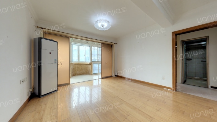 金鹿公寓二手房实景图