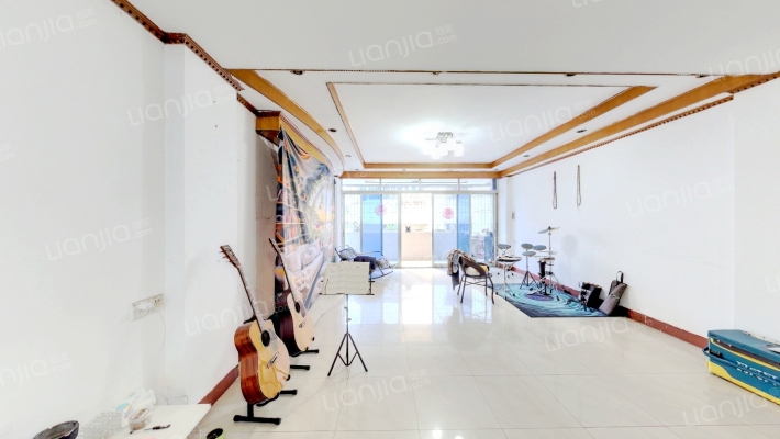 荔兴路二手房实景图