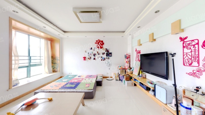 南岸晶都花园二手房实景图