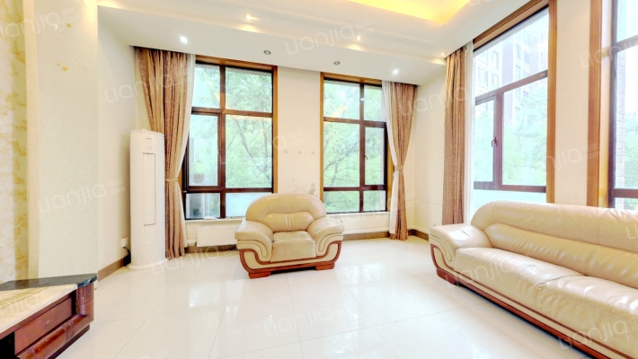 海上国际花园(一期)二手房实景图