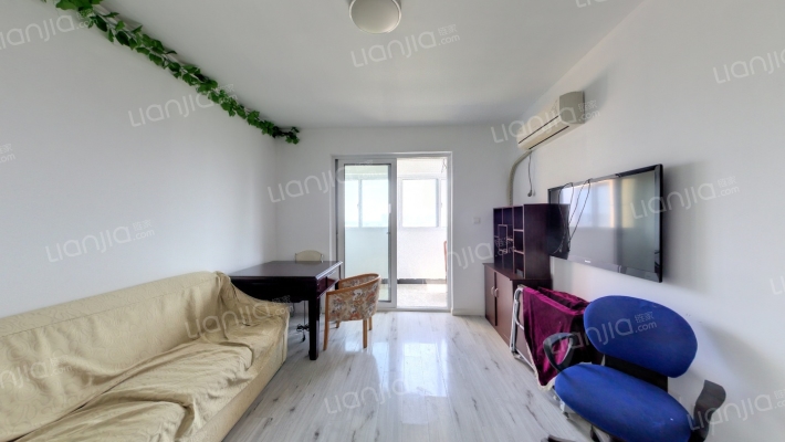 敬贤雅苑二手房实景图