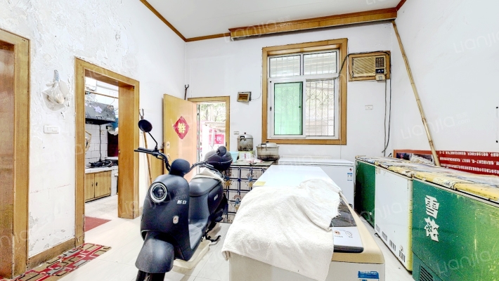 何家咀202号二手房实景图