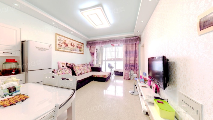 东山河畔二手房实景图