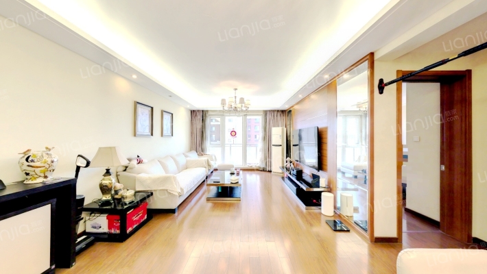 万科蓝山二手房实景图